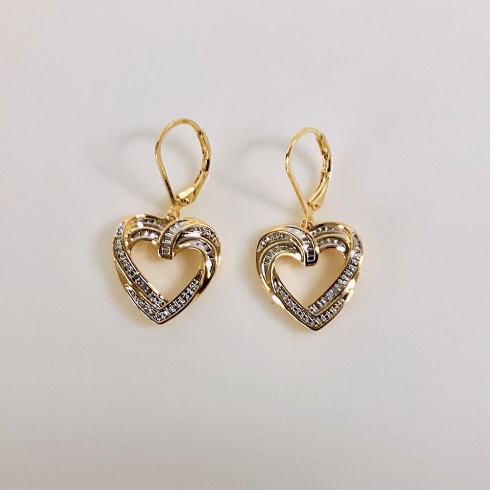 Unique Designs Heart Earrings